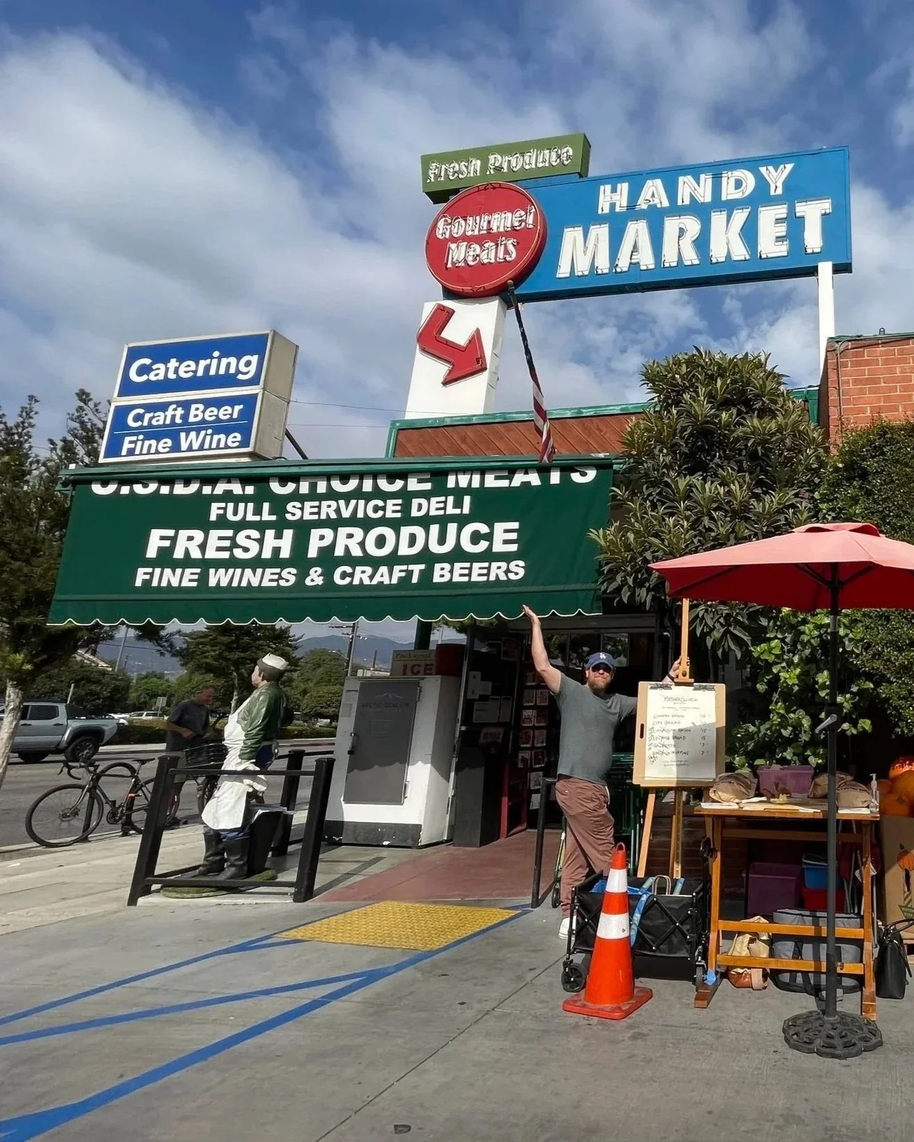 Handy Market in Burbank where Fatherdough bread is available for grab and go