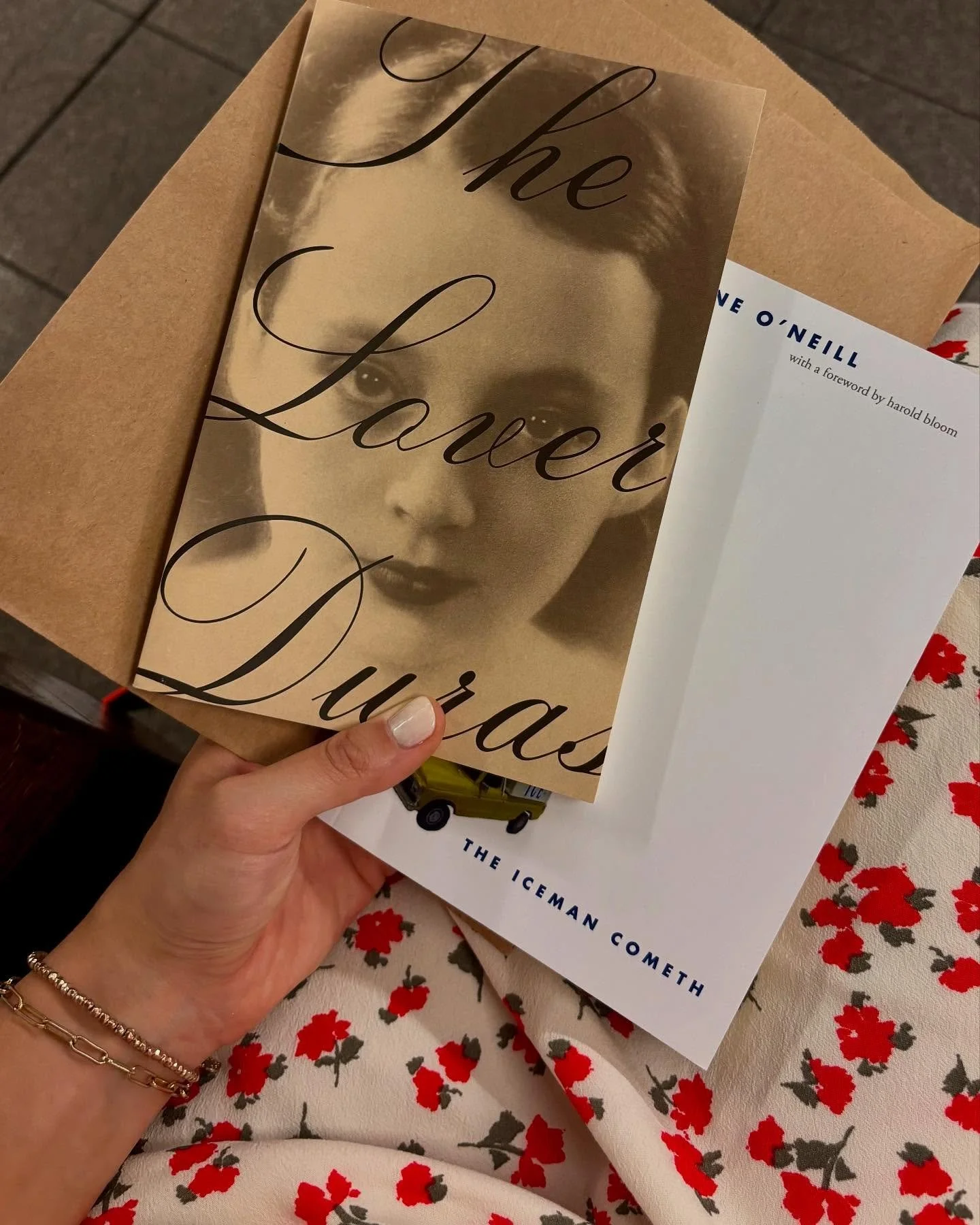 planes, trains, more trains, bookstores, theatre, bites, more bookstores, more theatre, and way too many steps (summer thunderstorms included). 

nyc, you were a dream per usual, even if there&rsquo;s not a single proper photo of me to prove it.

#ny