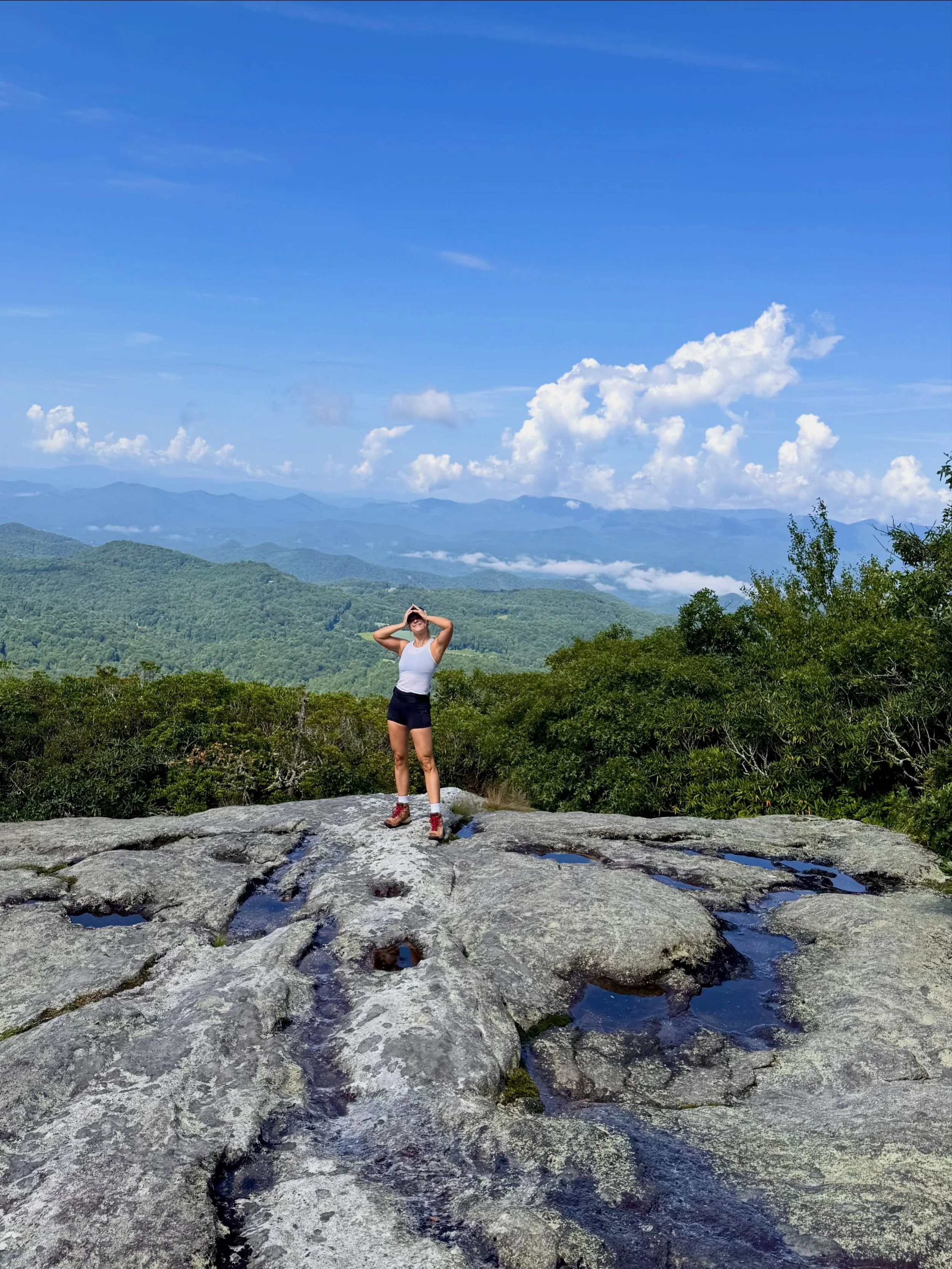 digital detoxing and touching grass and such 🌻🌞

(highlands, nc / lake anna, va / rva)

#summertravel #smokymountains #lakelife #travellog