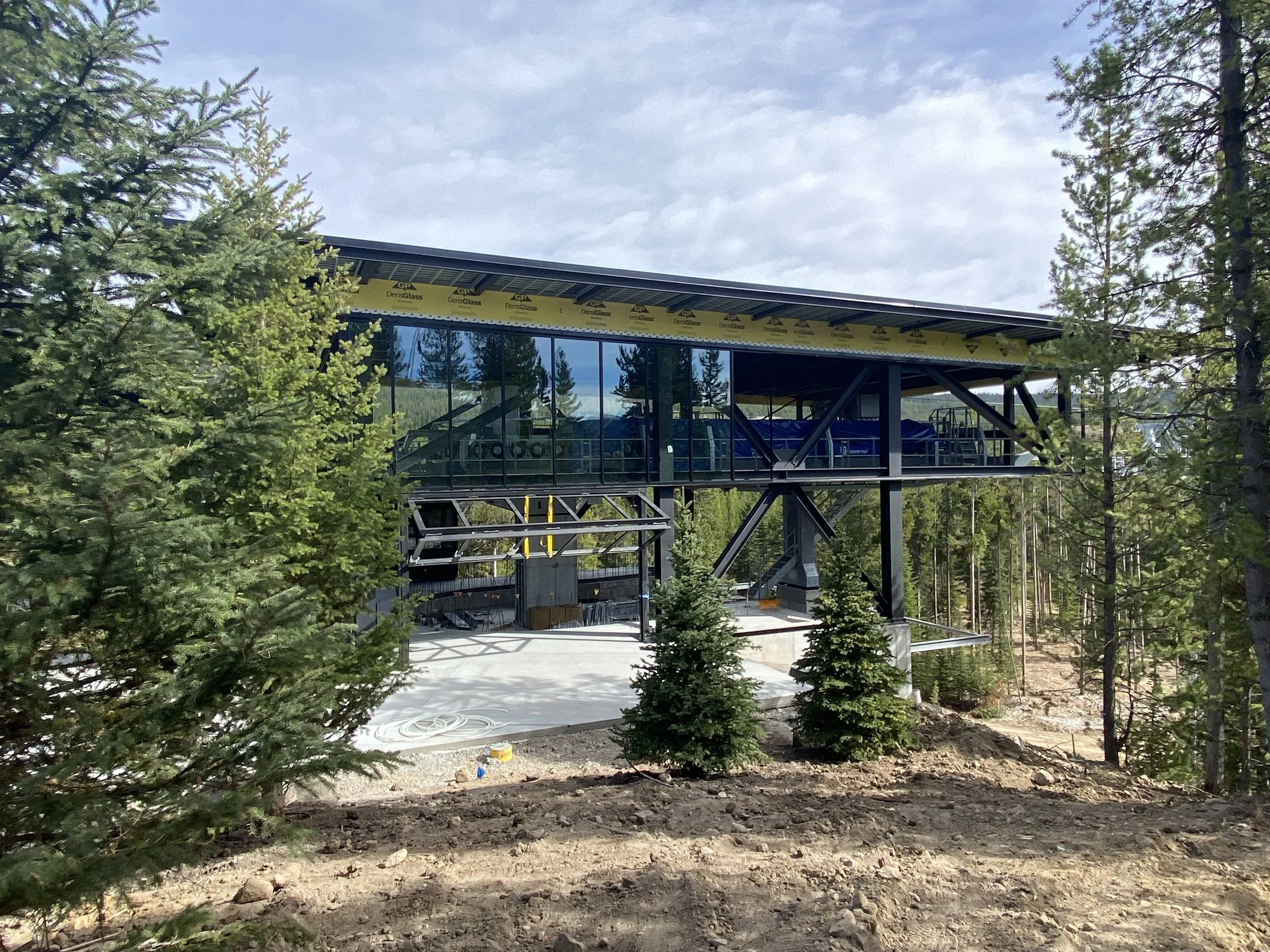 Moonlight_Gondola Construction 004.jpeg