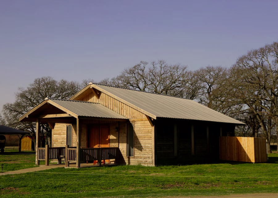 The Cabin - a cabin for rent on Peninsula Ranch