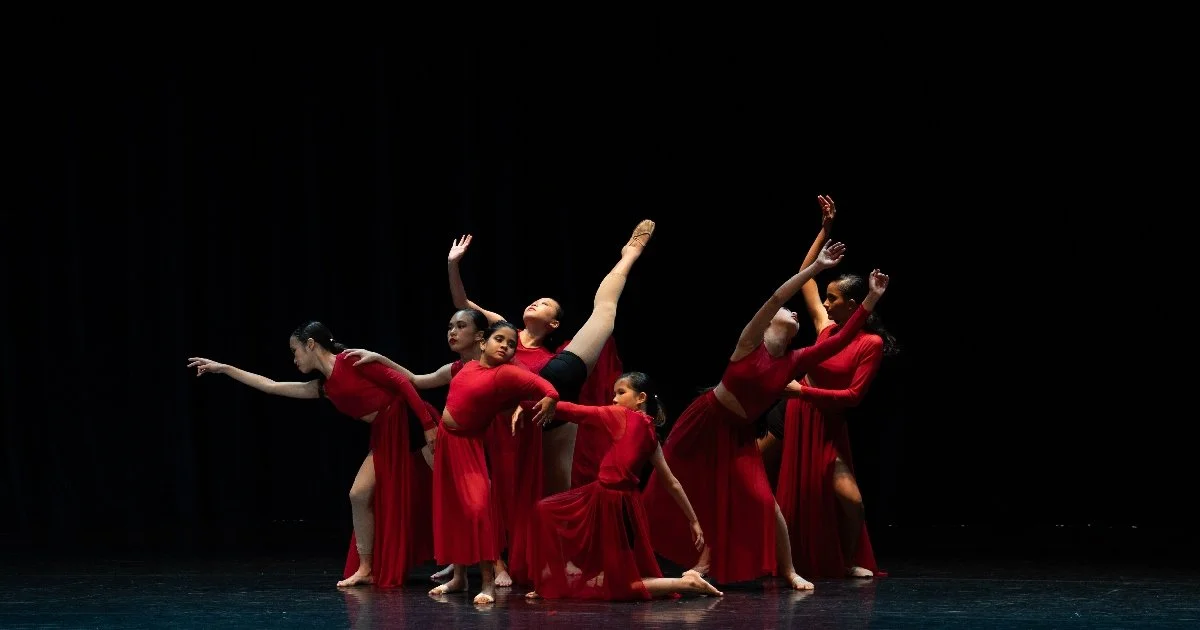 Your Contemporary Dance Checklist: What to Wear and Bring