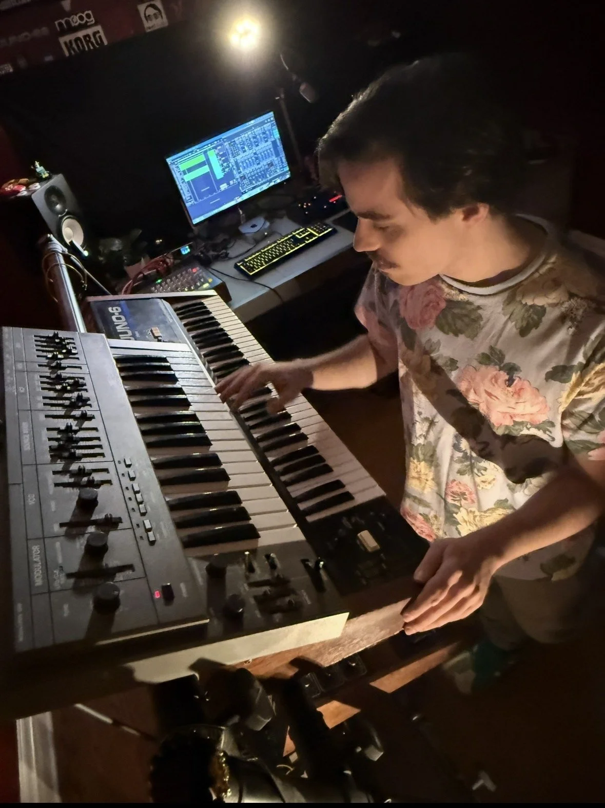 Rolands studio 3.jpg