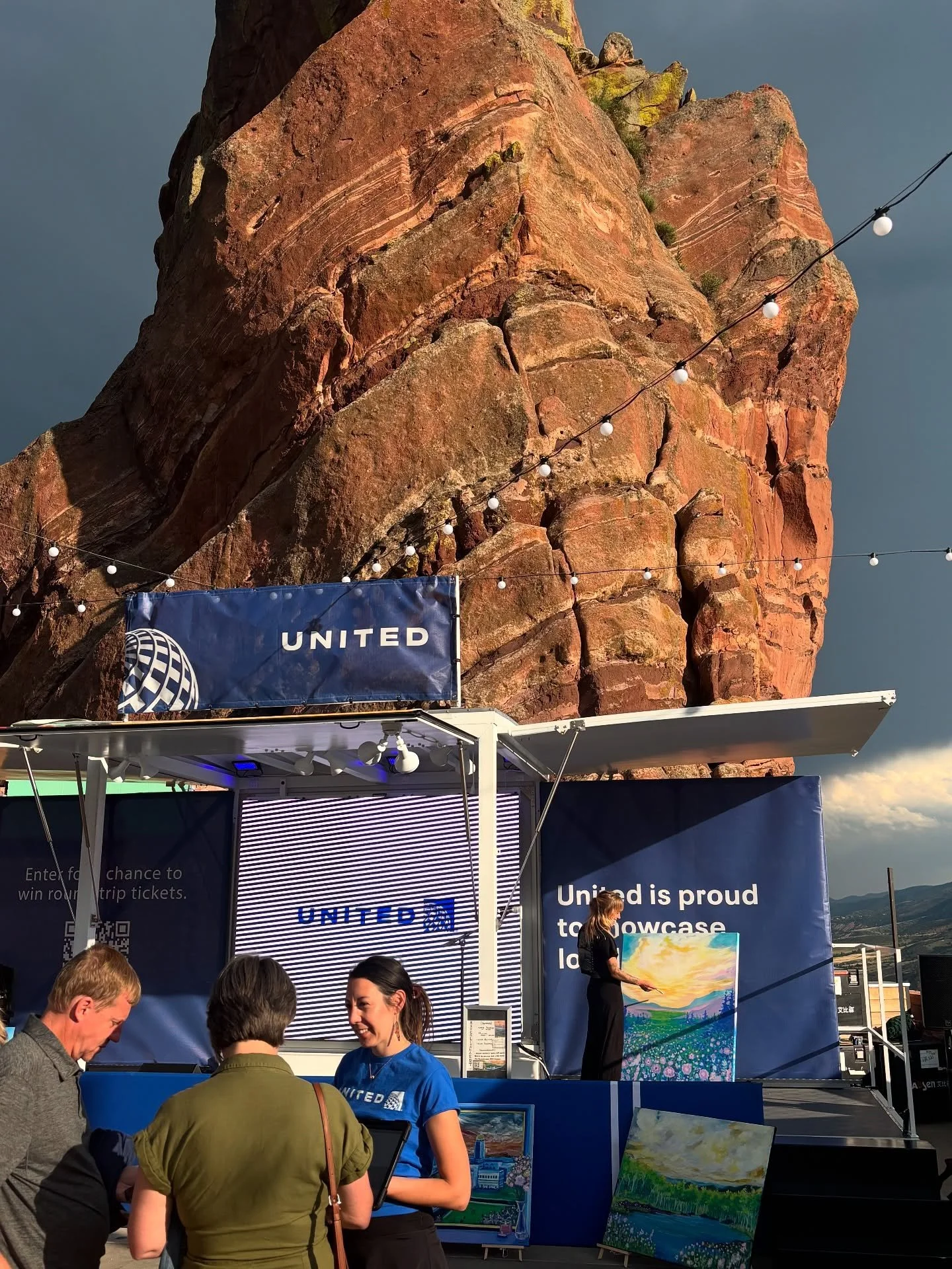 So excited to have my art showed at @redrocksco with the help of @united and their sponsorship! So many lovely people and vibes, my heart is full 🤍