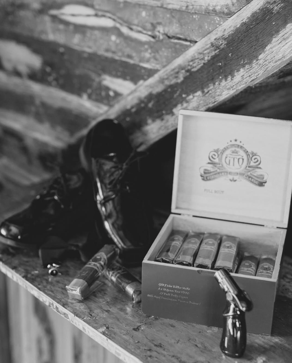 Groom Cigar