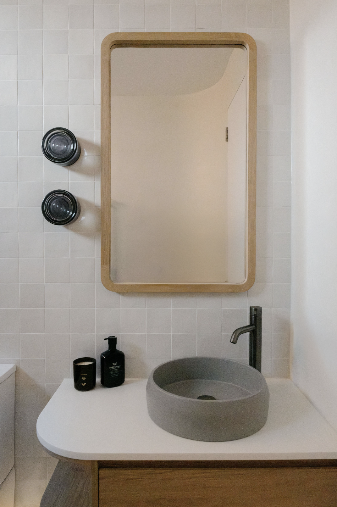 Freshwater-Northern+beaches-Sydney-Interior+Design-luxury+studio+belle-luxury+homes-Main+Bathroom4.png
