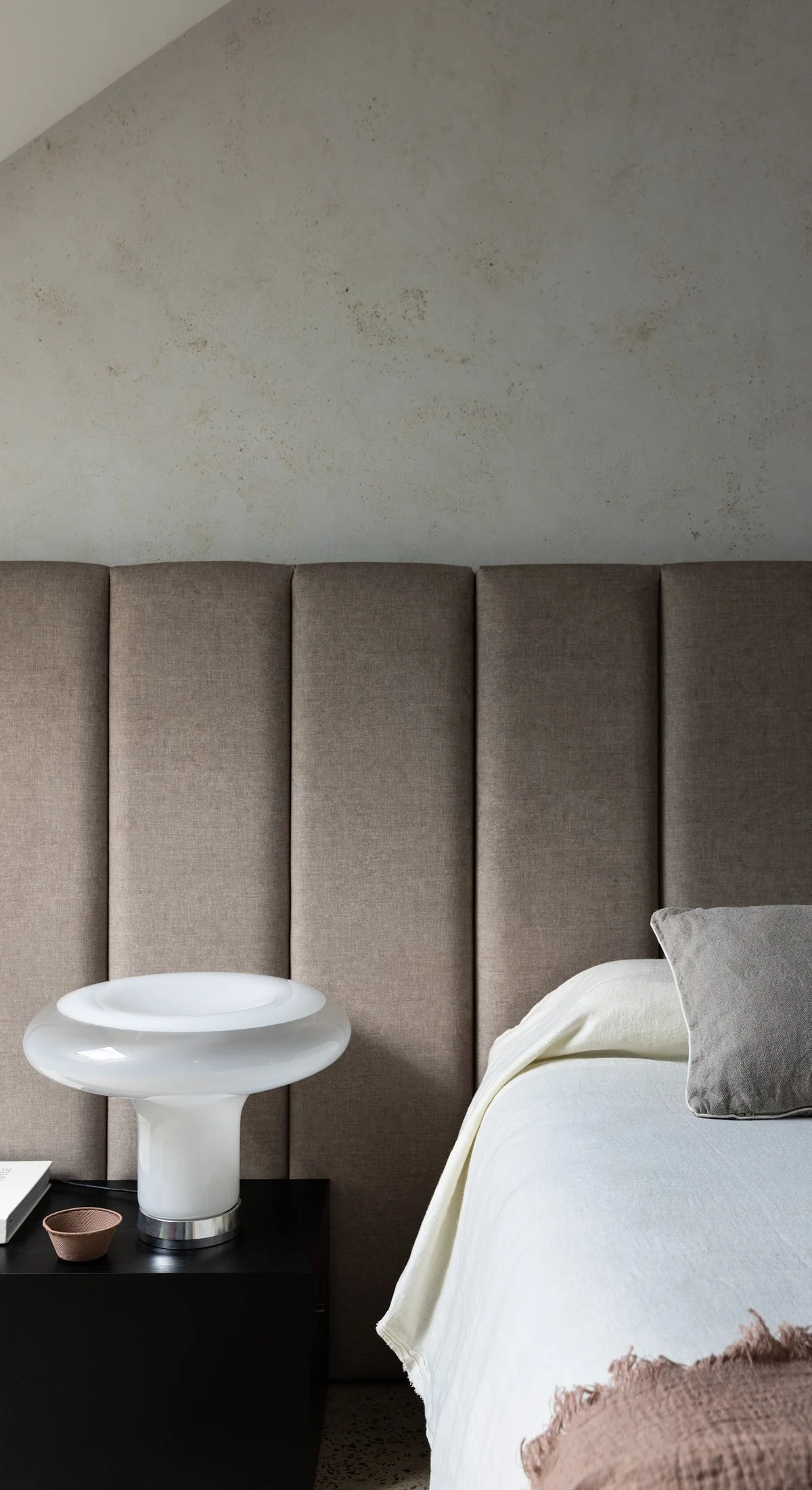 North+Sydney_Master+bedroom+detailing_Sydney_Interior+Designers.jpg