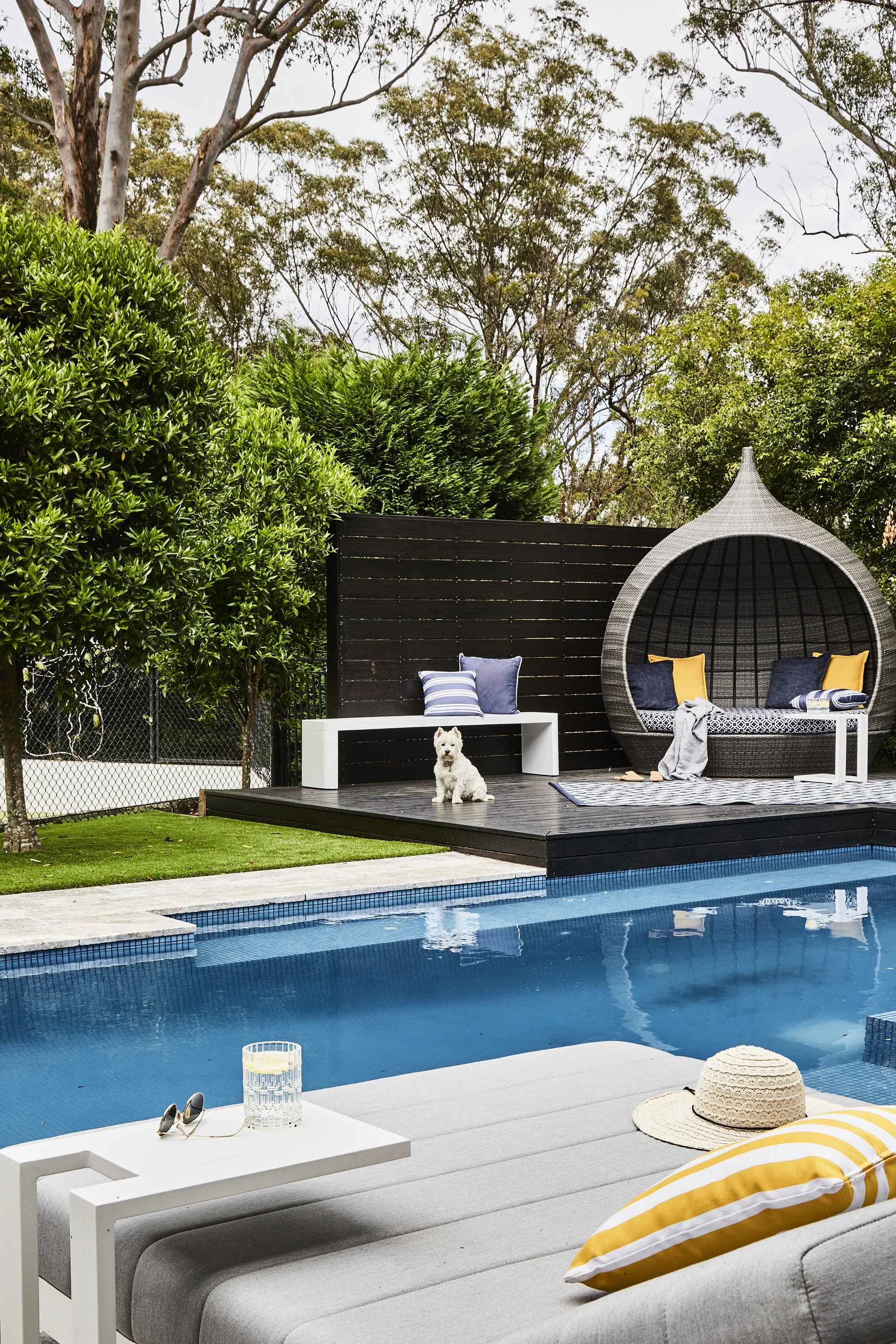 Wahroonga-North+Shore+Sydney-interior+design-pool+area-studio+belle-luxury+homes.jpg