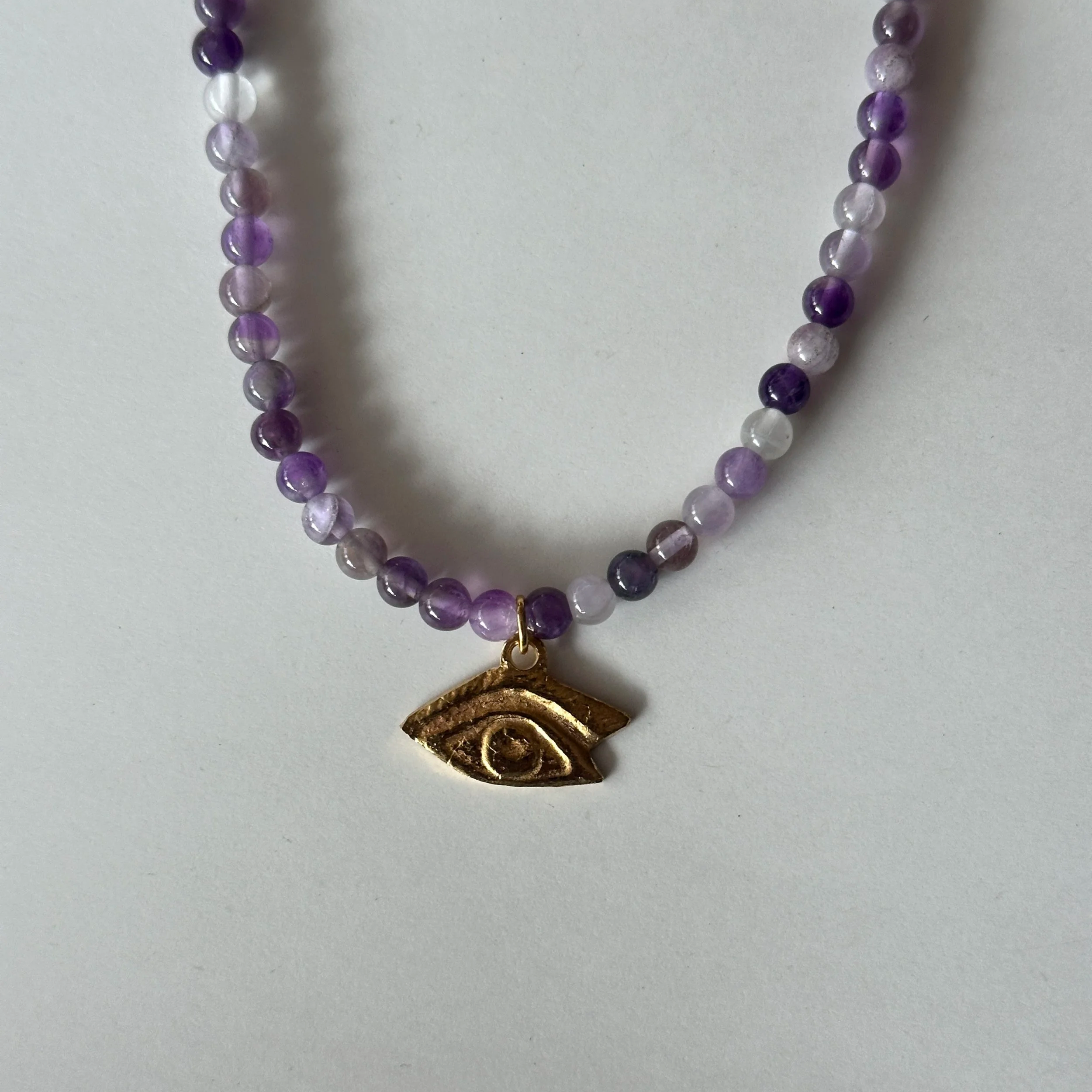 Collar piedra y milagro DORADO con Amatista y Ojo (copia)