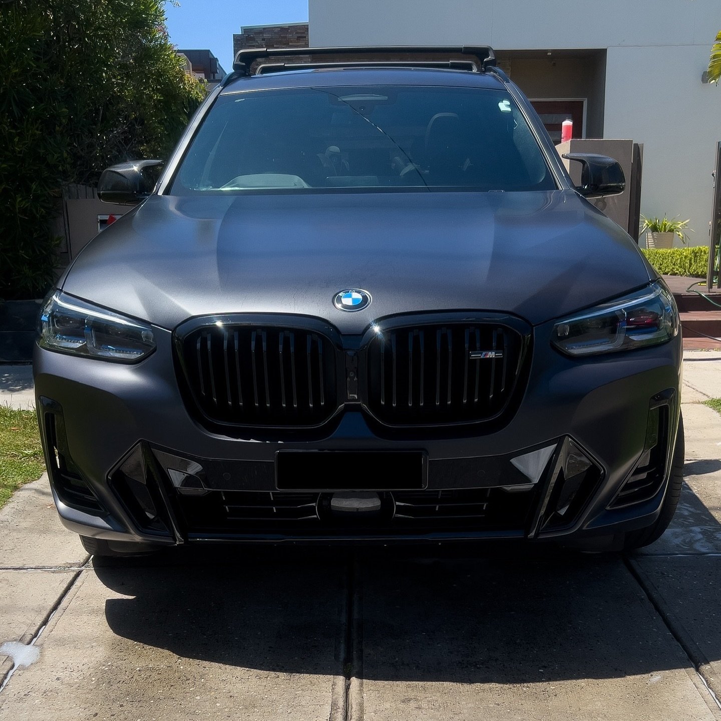 Hey guys and welcome to Ghost Detailing 👻
Today we detailed a BMW X3 🏎️
What was performed on our Premium Hand wash + Interior package 💎

- Scratch-free wash (2 bucket method)
- Cleaning door frames and entry mouldings
- Cleaning rims, tires and w