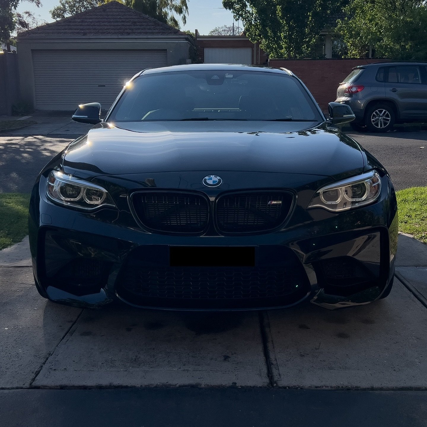 Hey guys and welcome to Ghost Detailing 👻
Today we detailed a BMW M2 🏎️
What was performed on our Premium Hand wash + Interior package 💎

- Scratch-free wash (2 bucket method)
- Cleaning door frames and entry mouldings
- Cleaning rims, tires and w