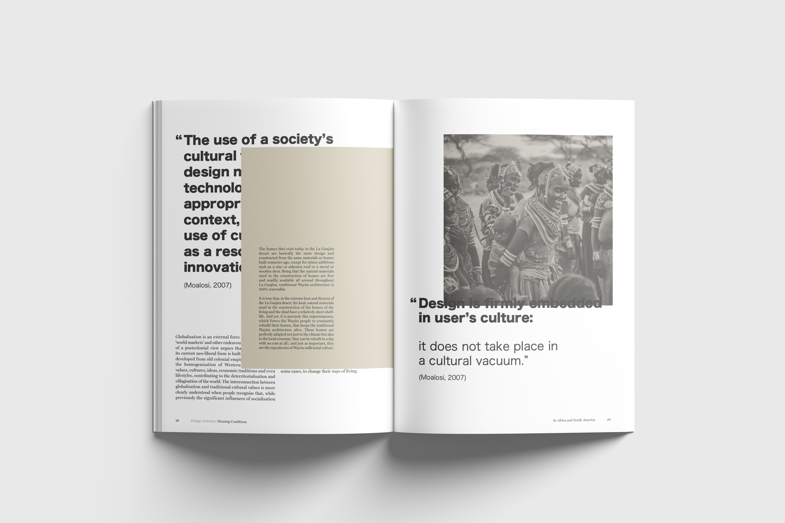 01 Free A4 A5 Magazine Mockupp.png