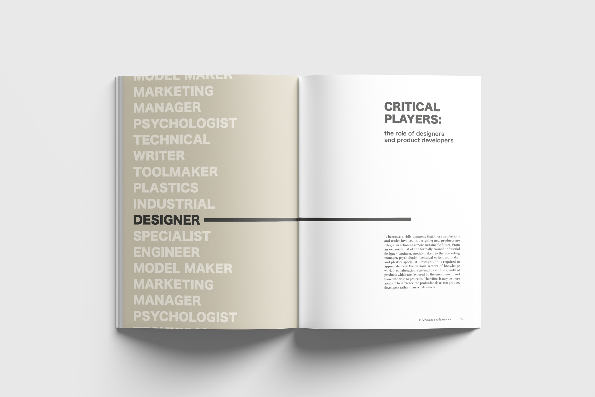 01 Free A4 A5 Magazine Mockupg.png