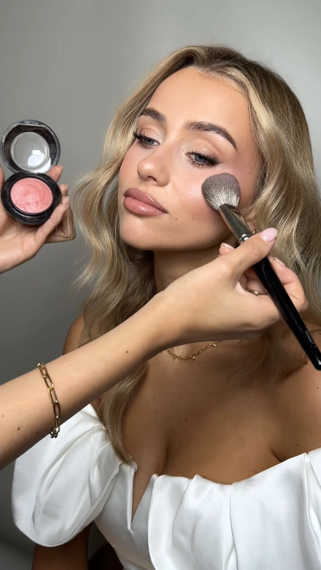 Facetune_13-04-2026-19-51-08.jpg