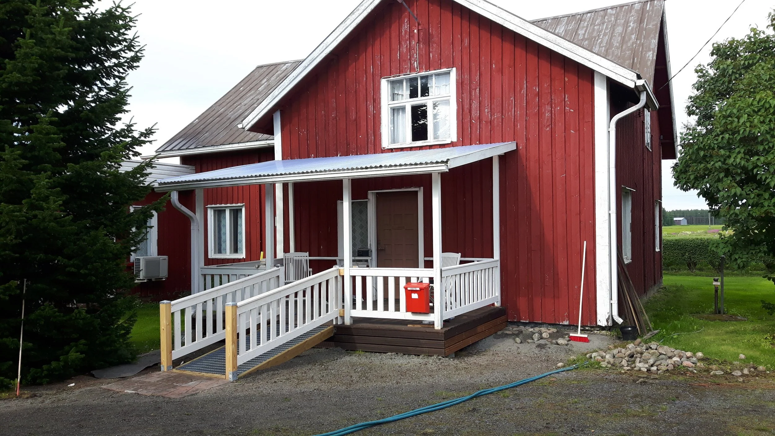 Myydään: n. 140 m² omakotitalo / 5 h +tupakeittiö+s+kph+wc/ 24&nbsp;900&nbsp;€