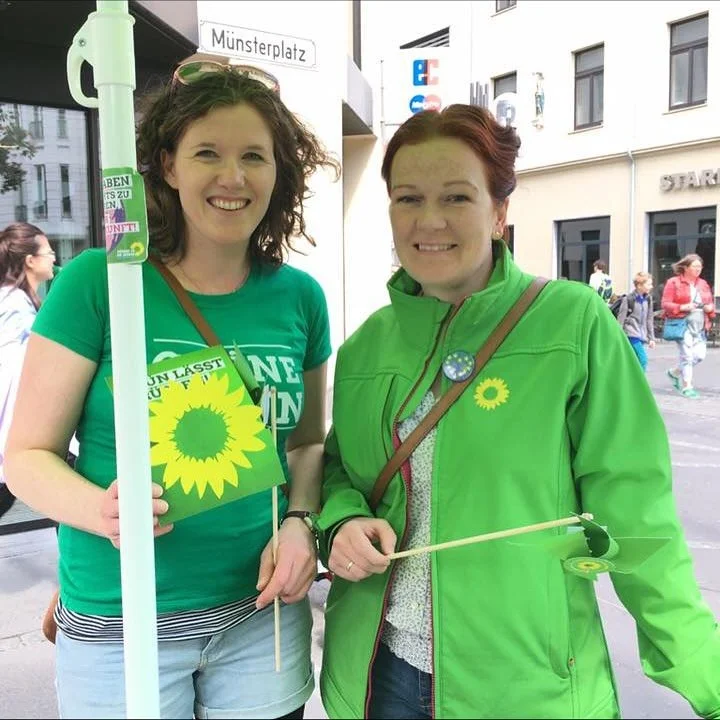 😌 Es sind ein paar Wochen vergangen. Theoretisch genug Zeit die richtigen Worte zu finden. Stundenlange Gespr&auml;che. Traurigsein. Analysieren. Nachdenken. Politische Notwendigkeiten. Realisieren. 

💚 Ich m&ouml;chte dir, liebe @katjadoernerbonn 