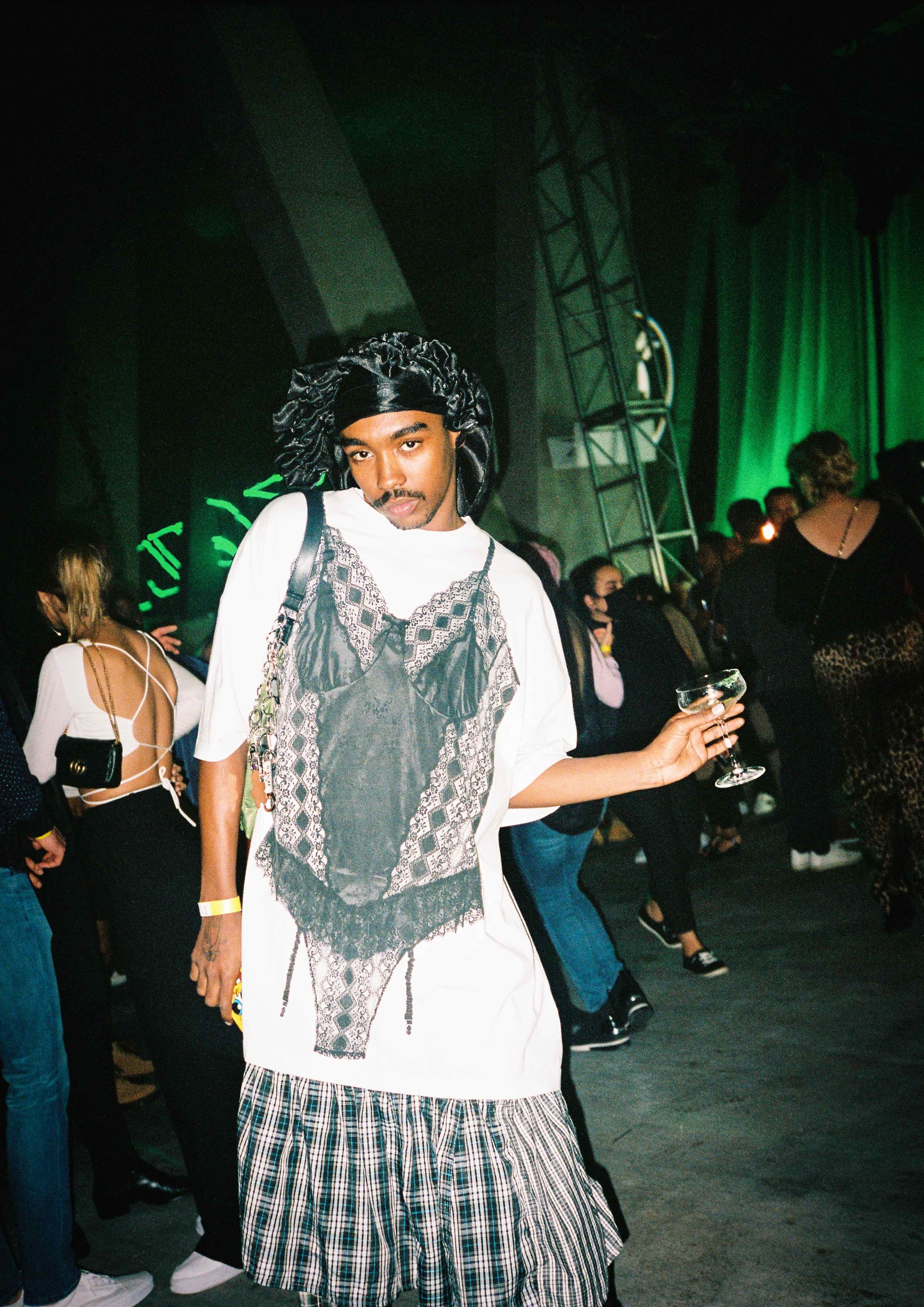 2021_ARTBASEL_YASHICA_Orhan-5.jpeg