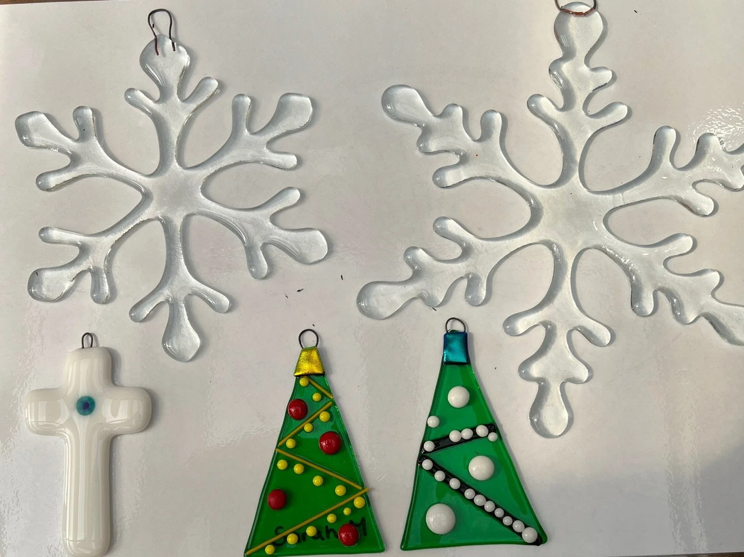 2022 student christmas glass.jpg