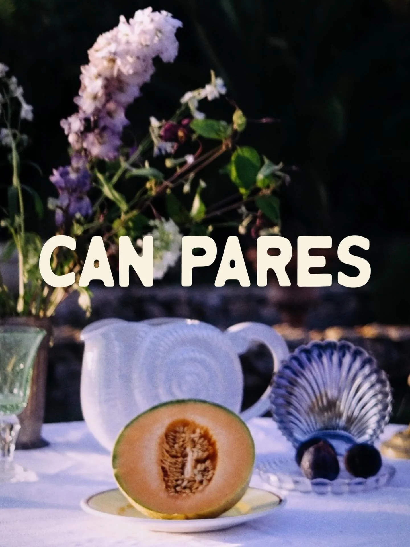 Indian summer in Can Pares 🌞
.
.
.
.
.
.
.#masia #table #vintagetableware #vintageplate #tablesettingideas #canpares #santperederibes #sitges