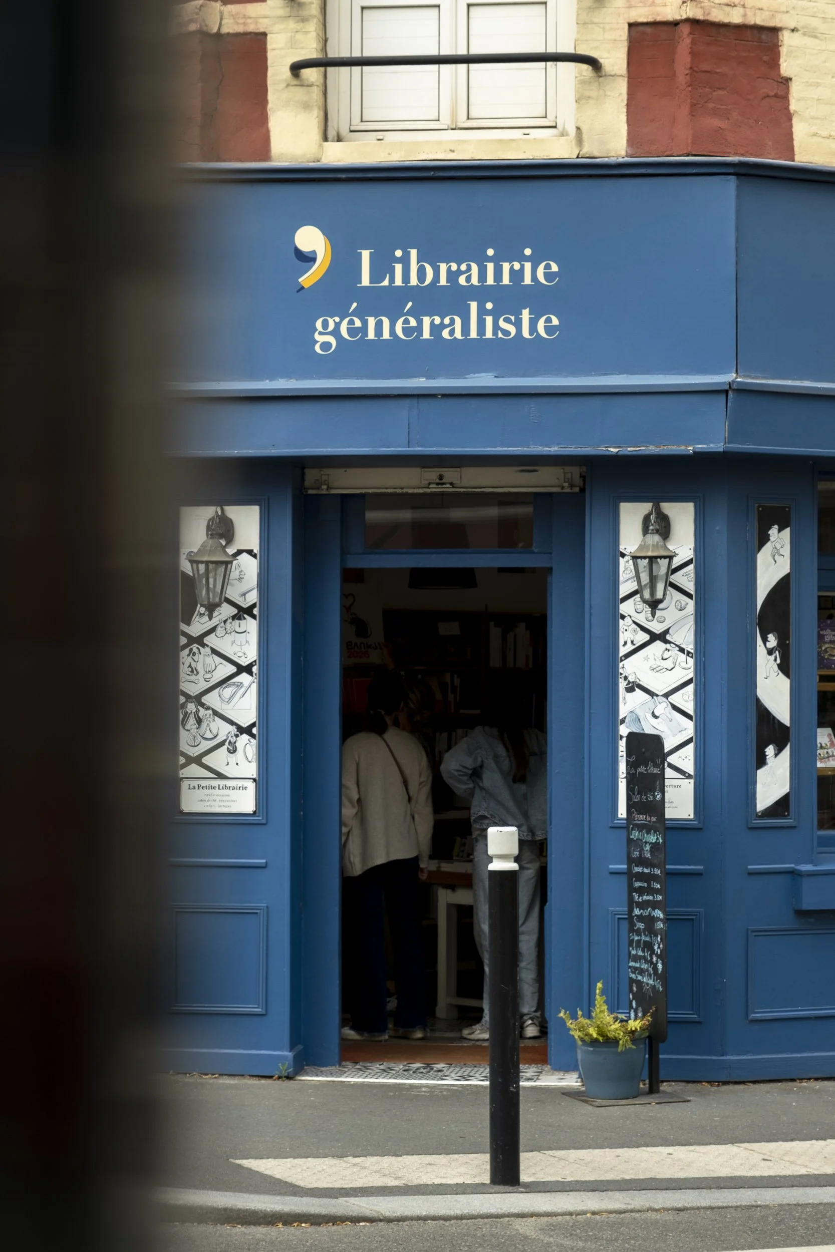 La Petite Enseigne_La Petite Librairie_Credits Julie Carpentier_web-7221.jpg