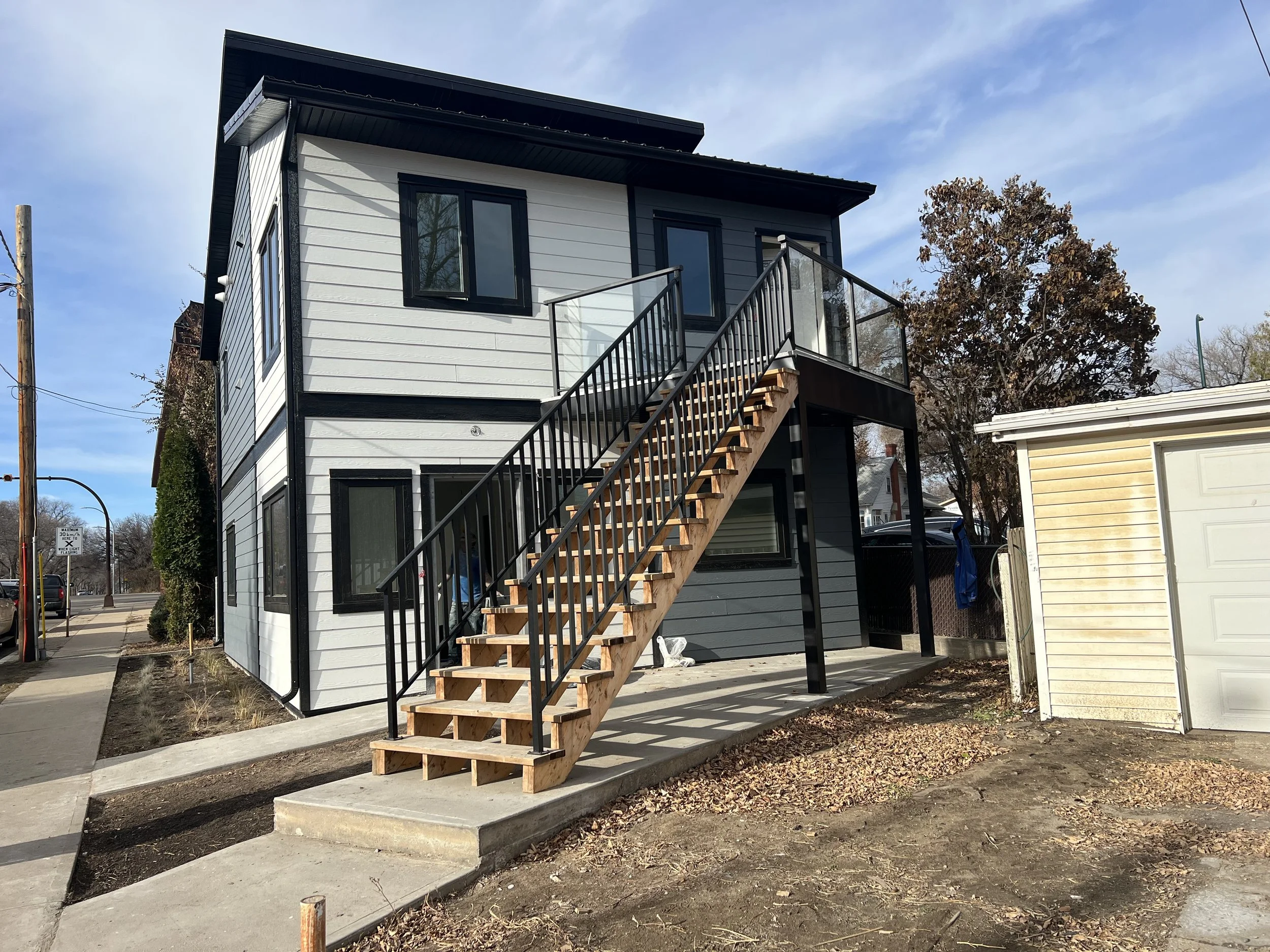 construction-medicine-hat.jpeg