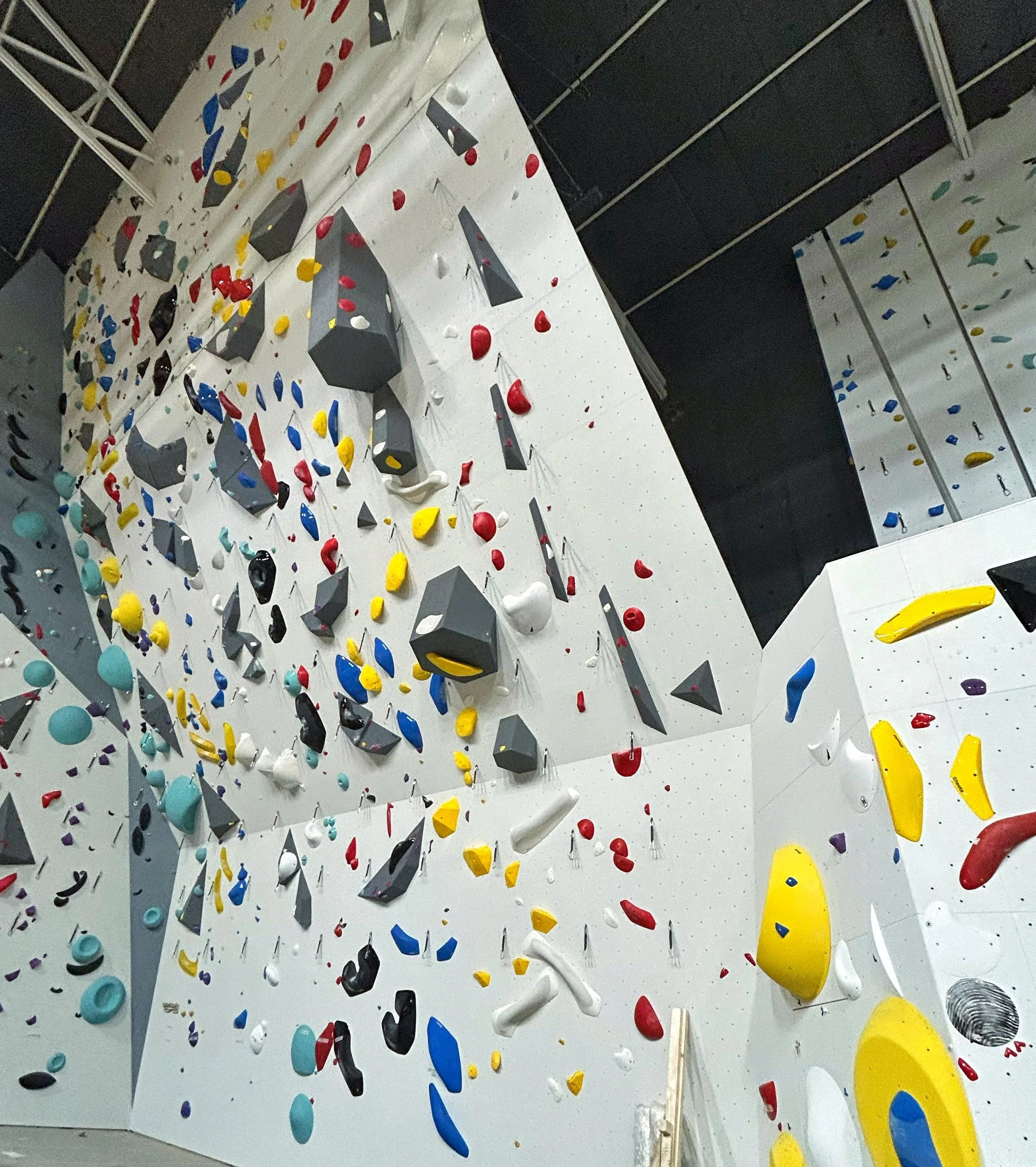 New Elite Climbing Training Facility Completed in Spain