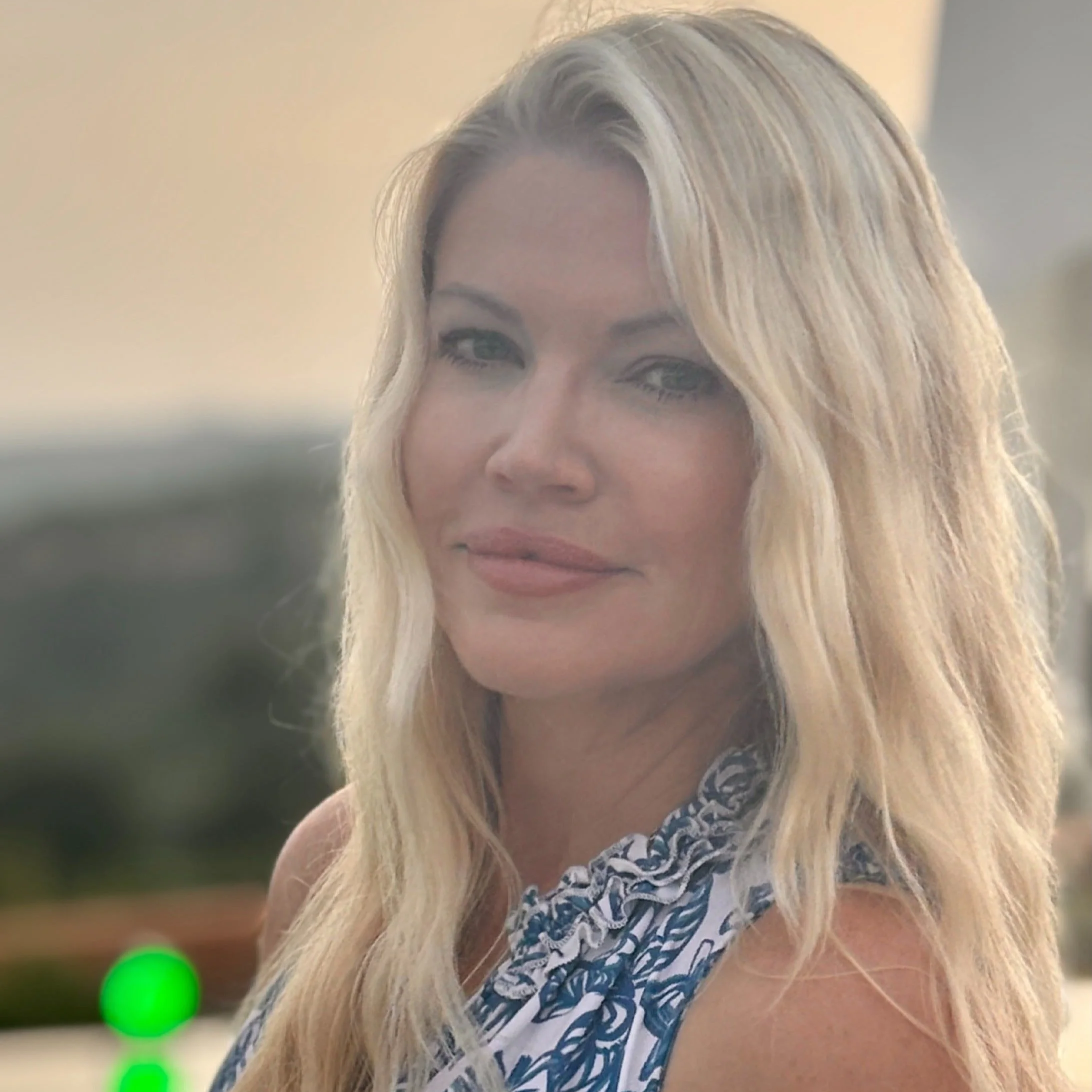 Hollywood to the Algarve: Kam Heskin on Life, Change and Portugal.