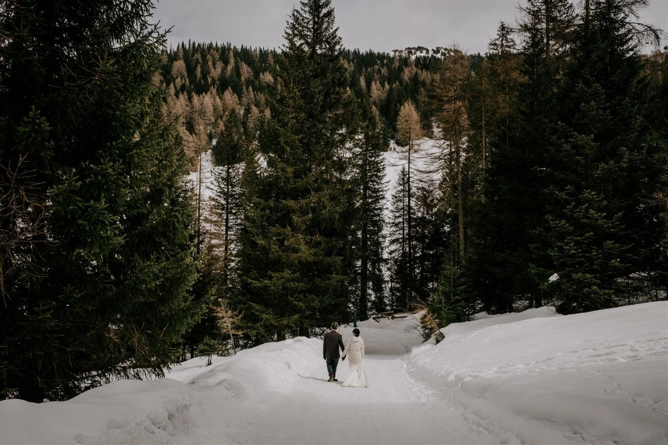 austrian-elopement-wedding-wild-connection-photography-fizzydo-24.jpg