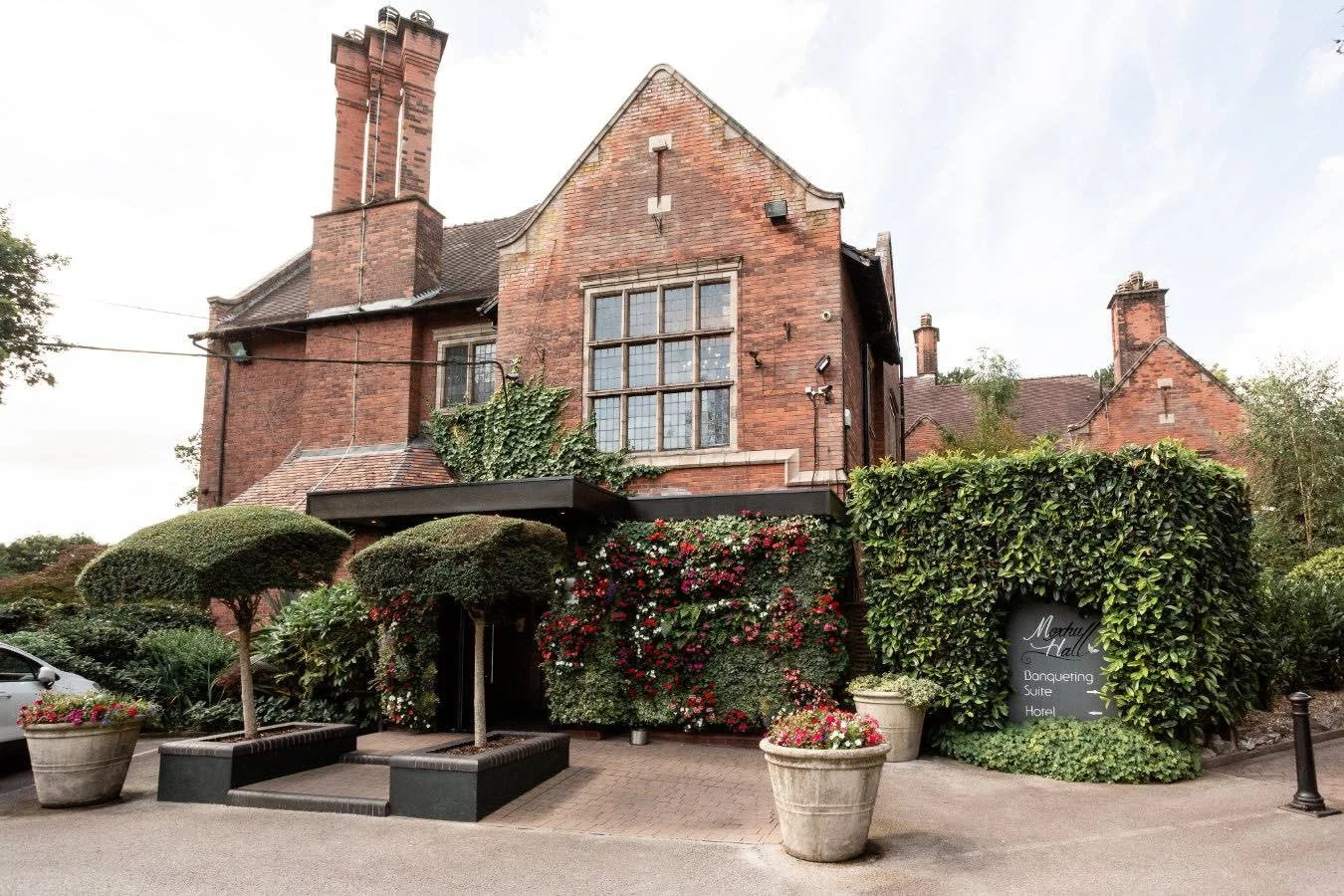 Moxhull Hall Wedding - CJ - Elen Studio Photography - 22.jpeg