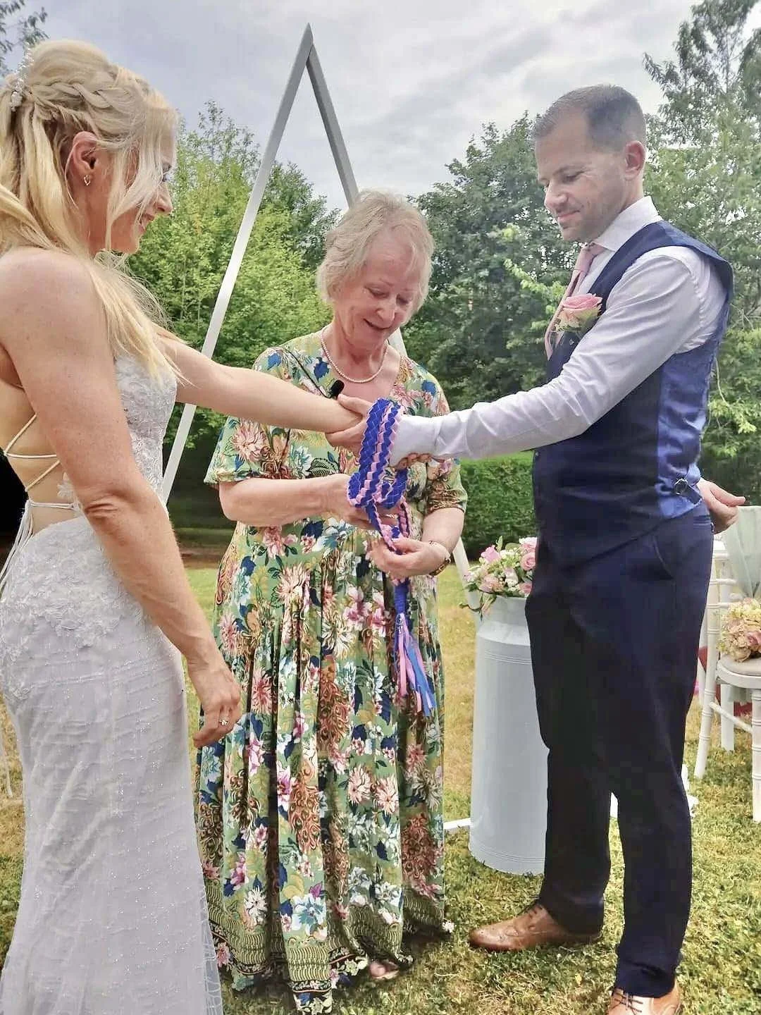 Celebrant Liz Bagley