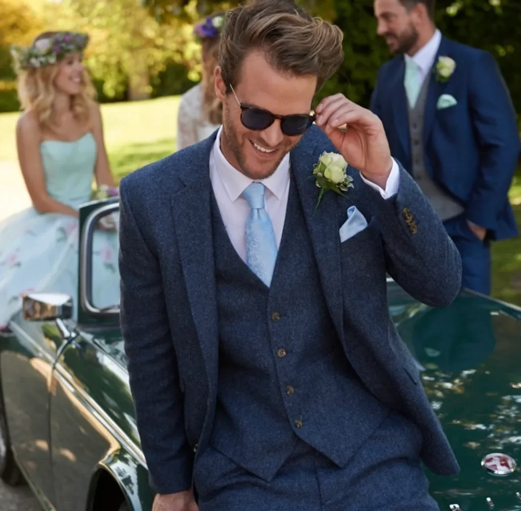 Scotneys of London Road - Suit Hire.webp