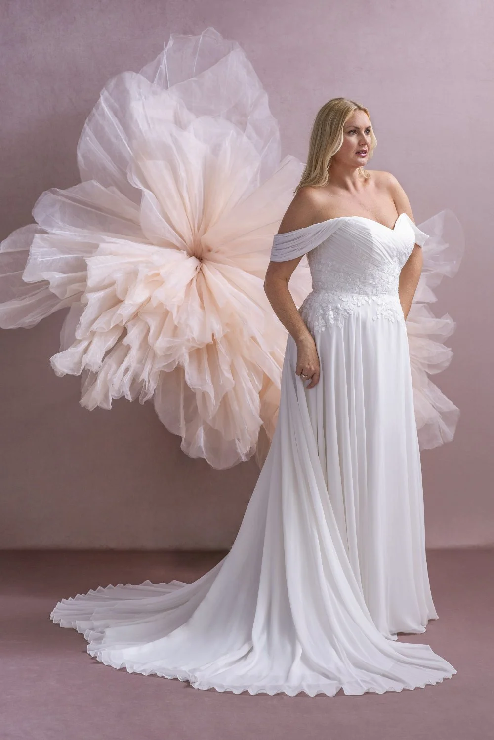 CLAIR ROSE BRIDAL
 Leicestershire