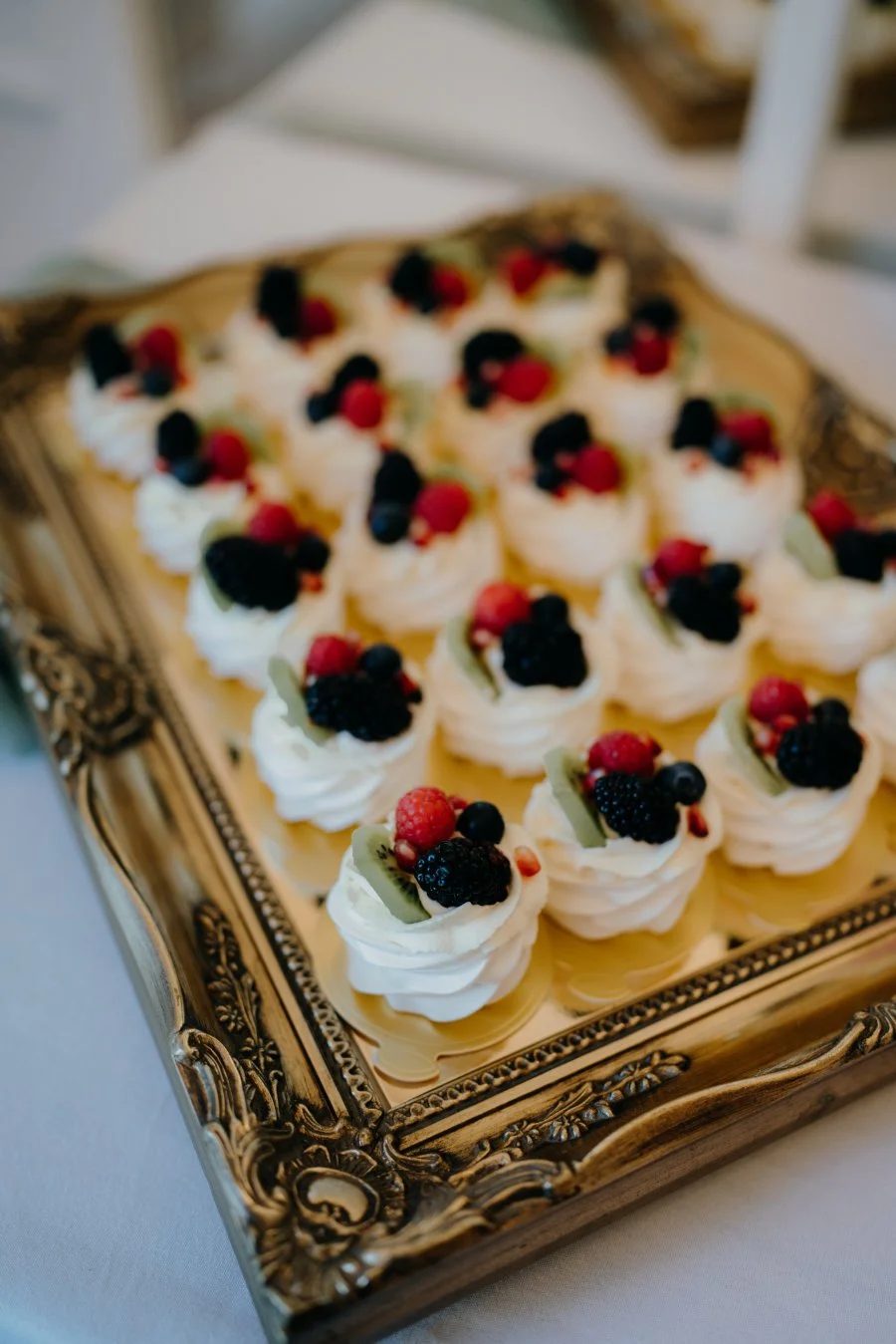 Laura_Jayne_Photographer - Norwood_Park - 121.jpg