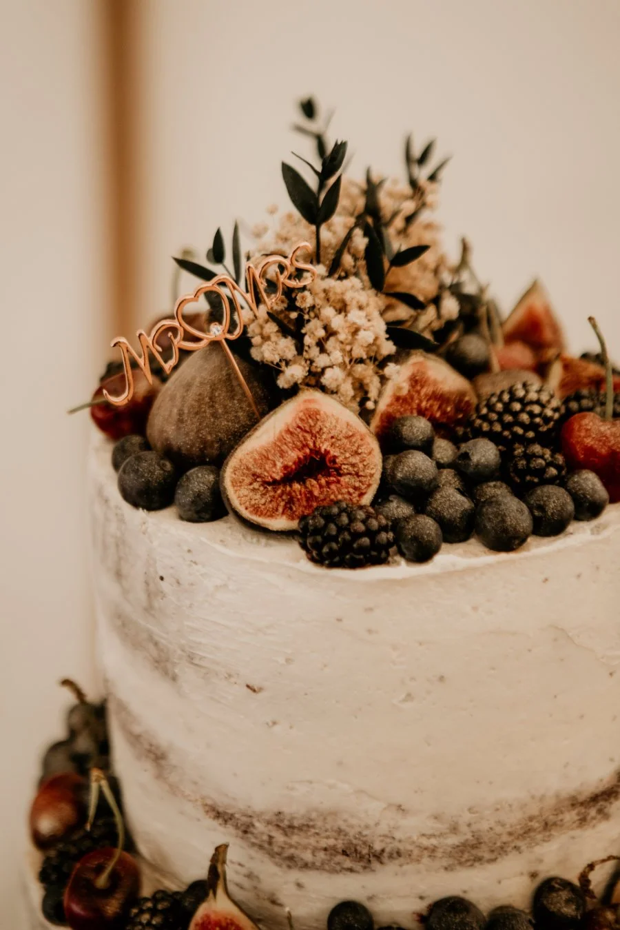 two-tier-semi-naked-cake-red-berries-figs-karen-catchpole-photography-2.jpg