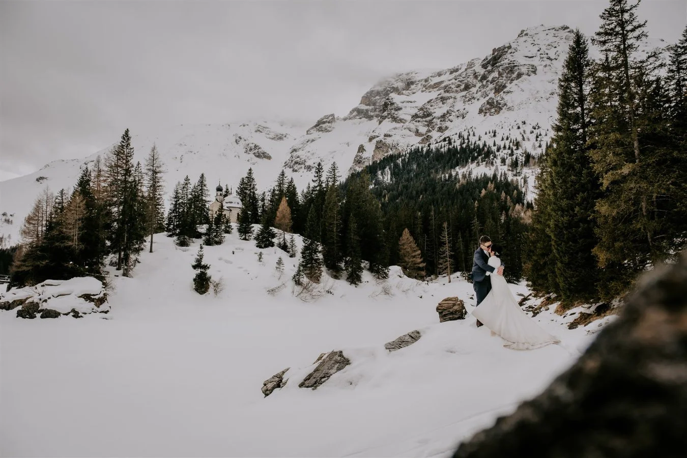 austrian-elopement-wedding-wild-connection-photography-fizzydo-23.jpg