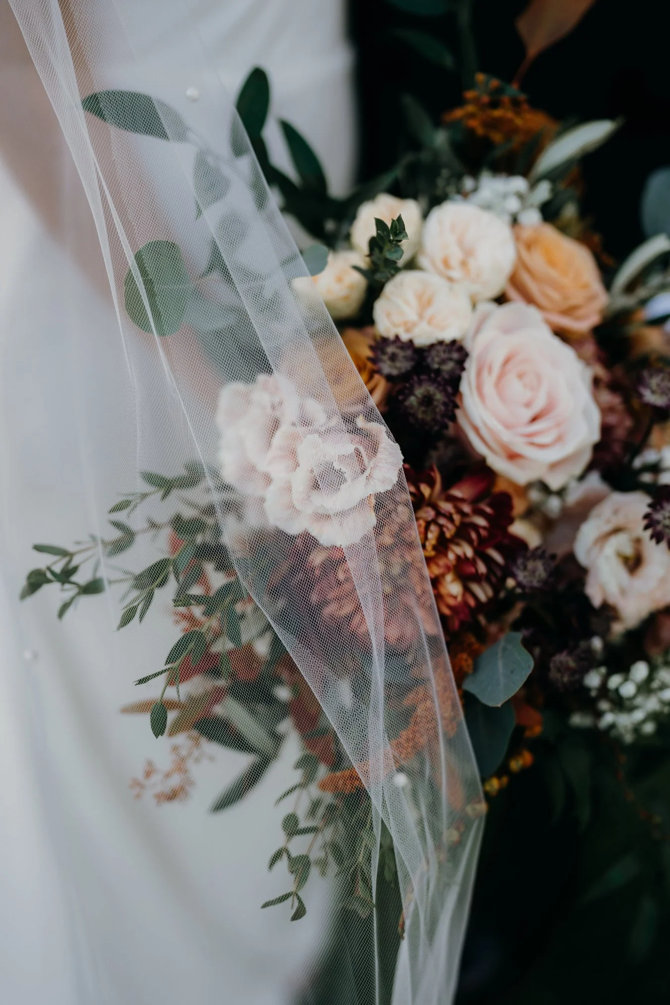 Hannah-and-Joshua_Blackwell-Grange-(c)-Laura-Jayne-Photographer- 24.jpg