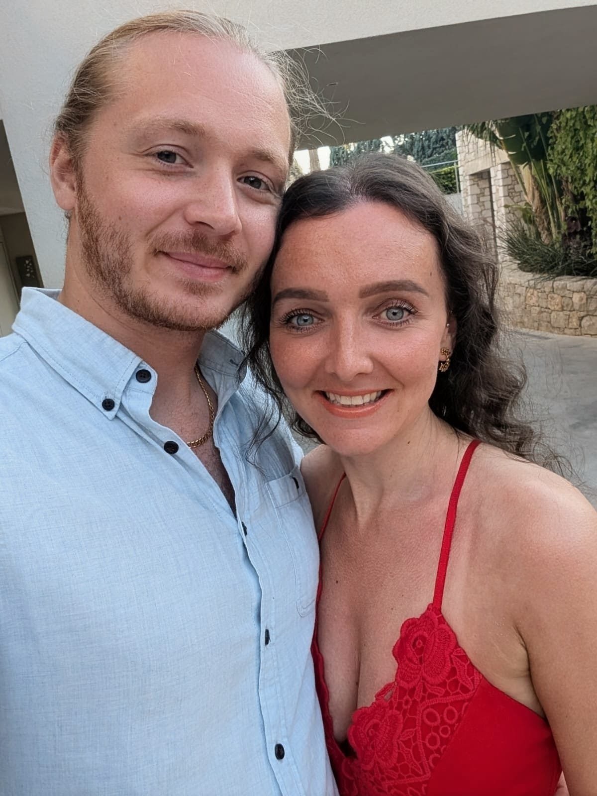 On honeymoon in the Greek Isles