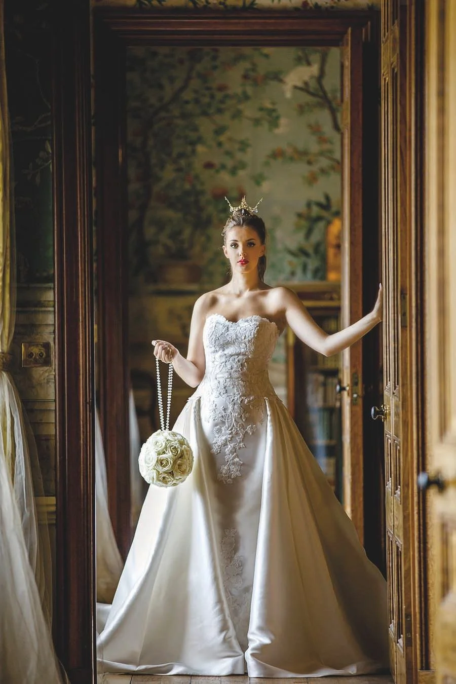 buckinghams-photo-shoot-belvoir-castle-fizzydo.jpeg