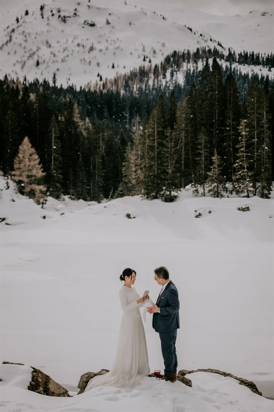 austrian-elopement-wedding-wild-connection-photography-fizzydo-18.jpg