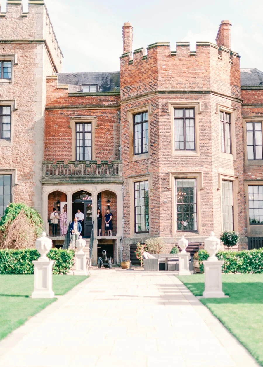 rowton-castle-wedding-paulina-walsh-photography-fizzydo-51.jpg