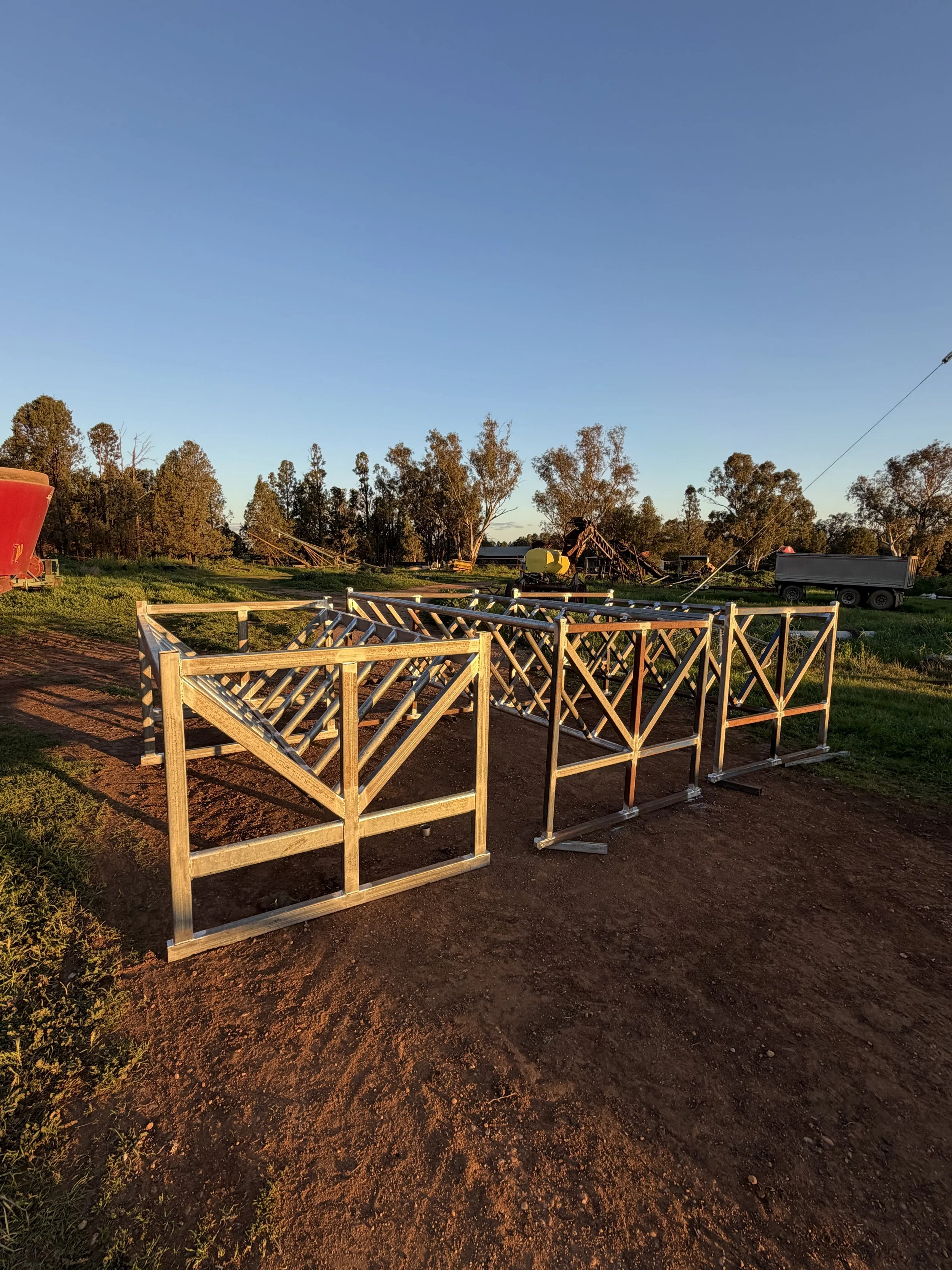 Cattle Hay Feeders