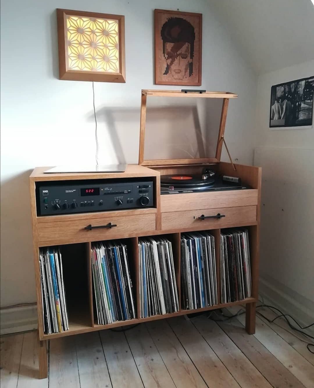 Maske-Os-Moebelsnekkeri-Vinyl.jpg