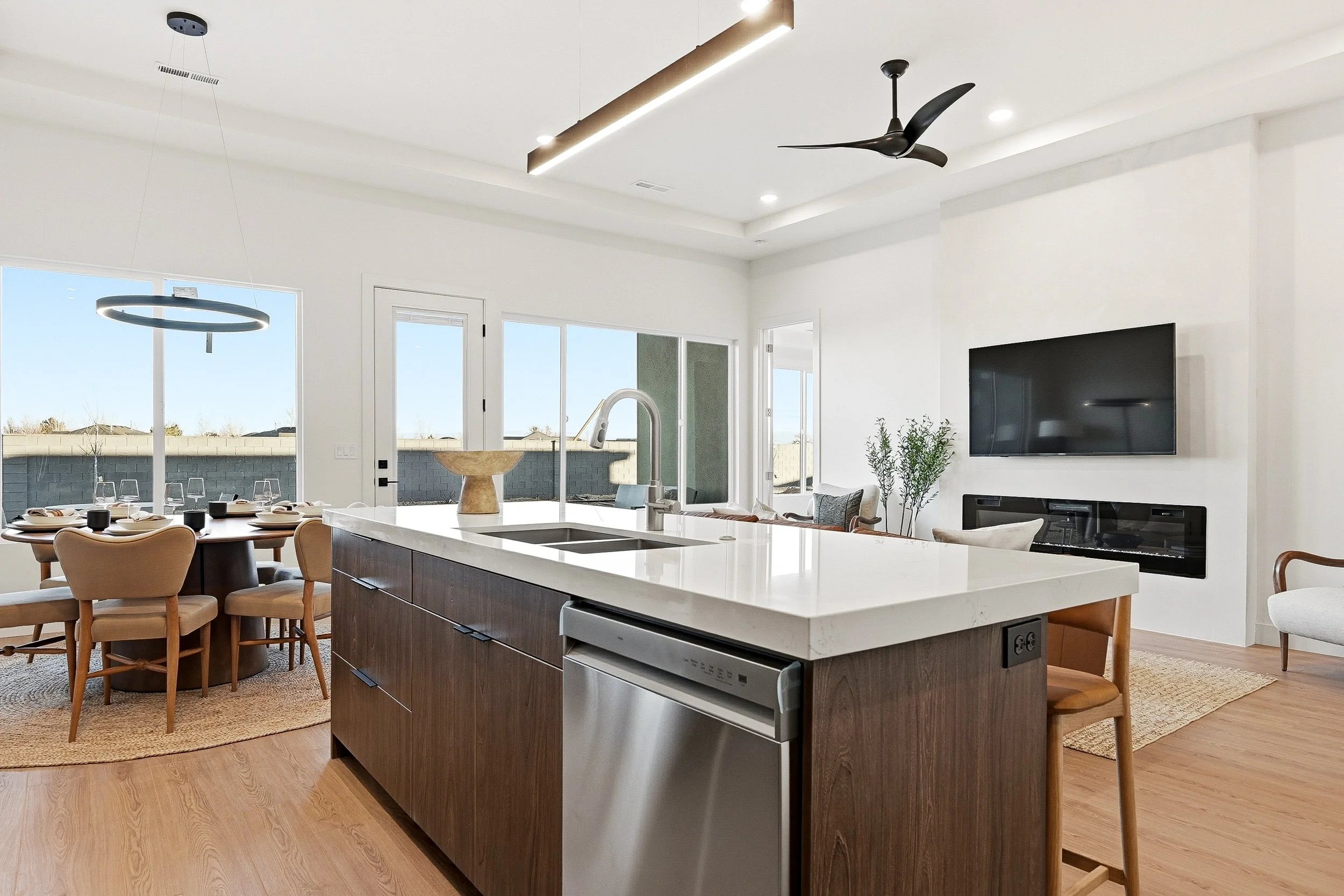 3038 W 1625 N-20.jpg