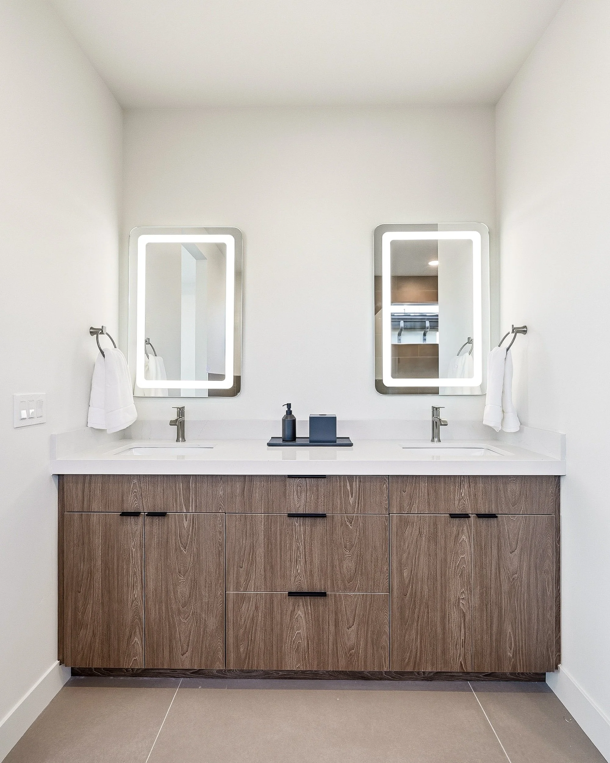 3024 W 1625 N-31.jpg