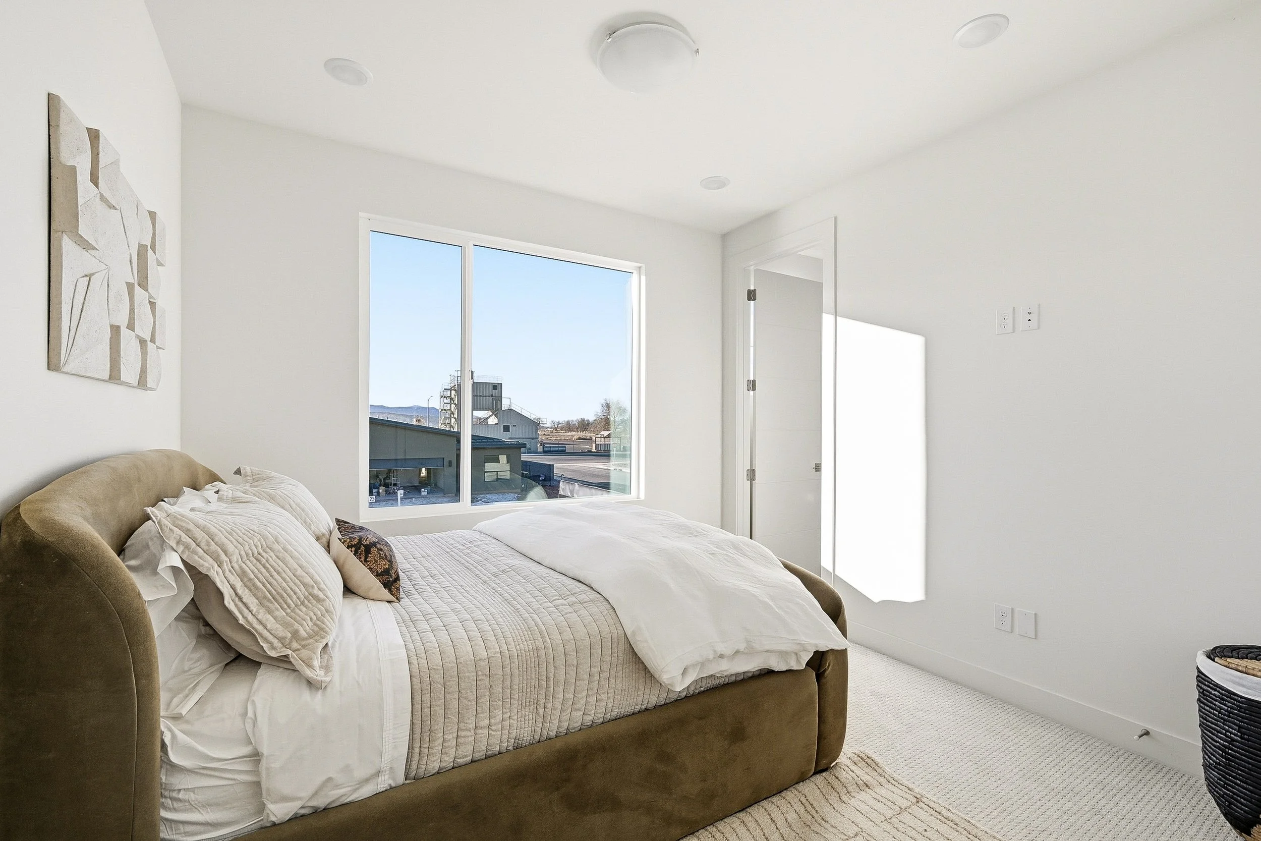 3024 W 1625 N-38.jpg