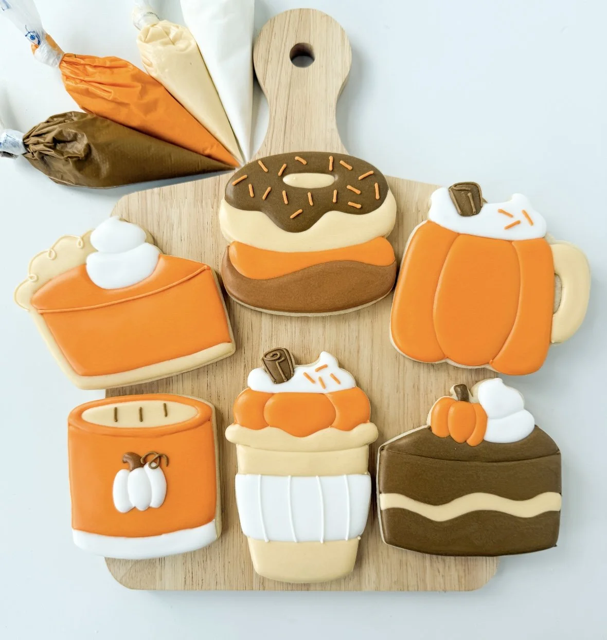 CC2CPumpkinSpiceClassPhoto.jpg