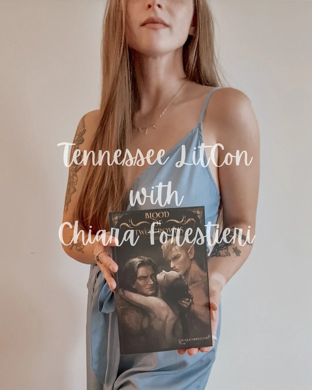 ❔Do you go to author/book events? What are your favorites? 

HAPPY TUESDAY, BOOK BESTIES. 
I have THE MOST exciting news! I&rsquo;m going to @tnlitcon with @authorchiaraforestieri this weekend! I get to be her PA. 🥹 and as her editor it is the BEST 