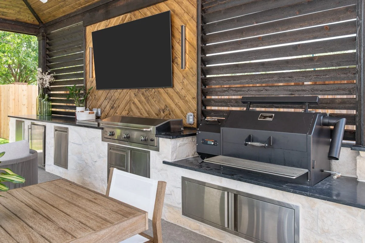 Backyard Kitchen Installation Houston