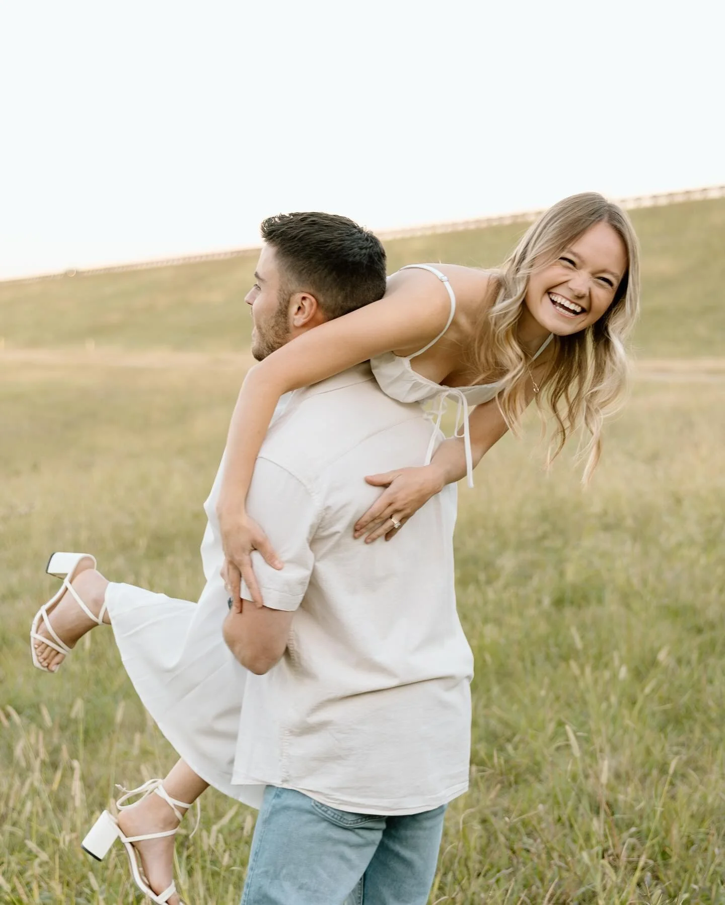 Ellie and Connor!! 🤍✨

Such a fun and beautiful mentor session with my girl @jordanlyndseyphotography !! 🤩🥹