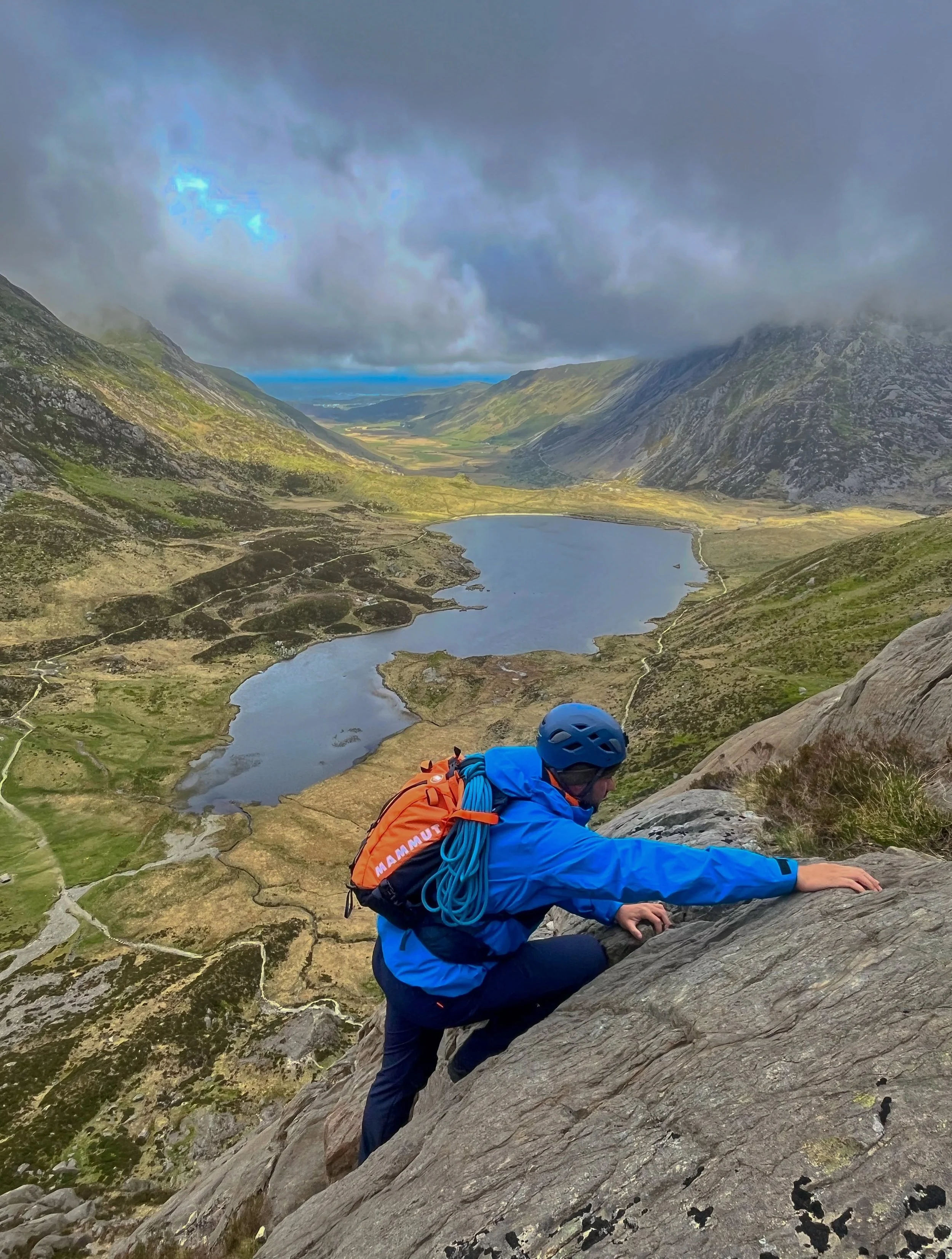 More confidence. More movement. More fun on those big days out in the fells.

On June 20th, Mammut Mountain School has teamed up with @ellisbrigham to bring you a mountain experience designed to challenge, develop, and inspire. Set in the heart of Bo
